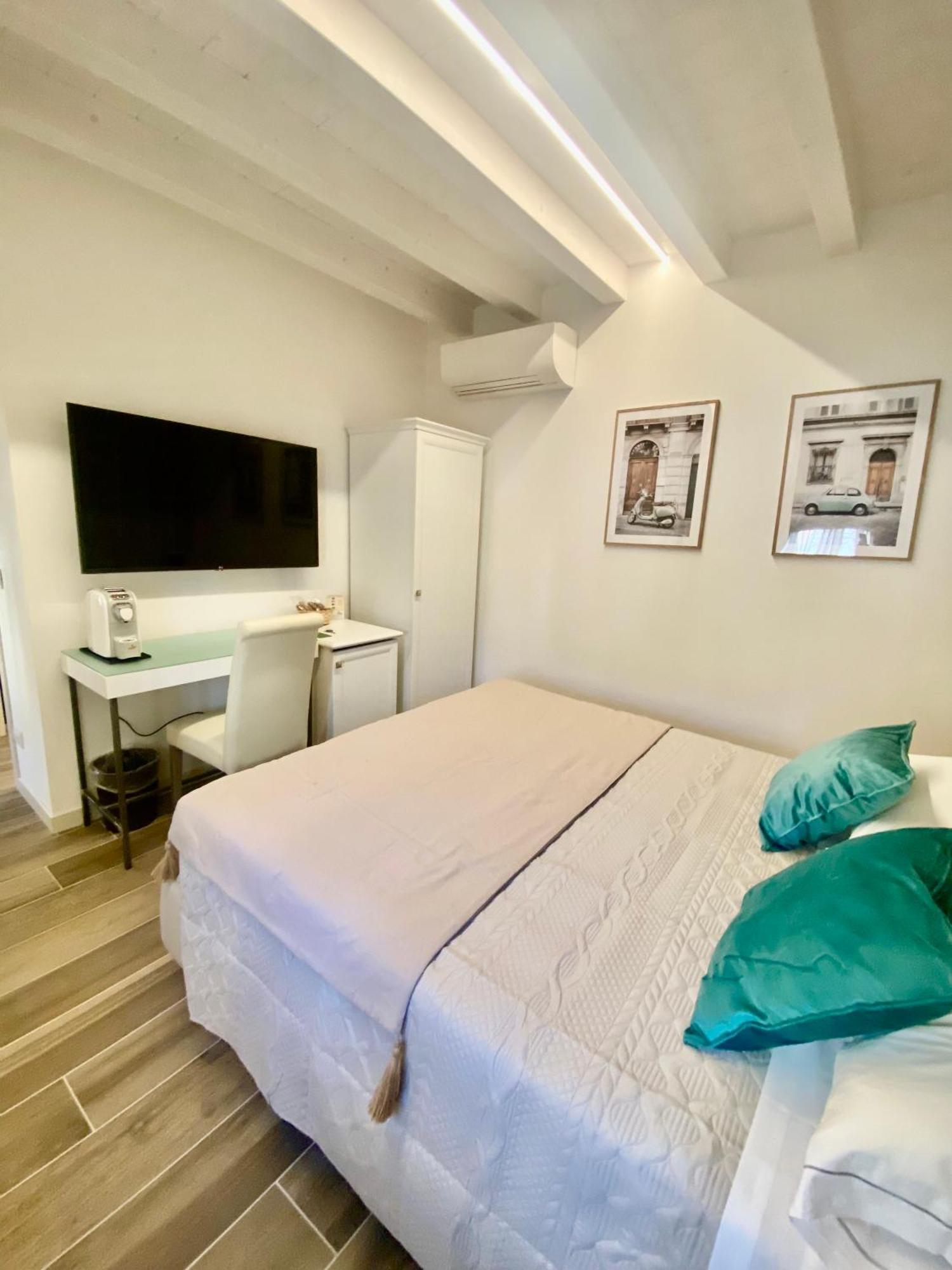 Star Soave Rooms - Locazione Turistica 외부 사진